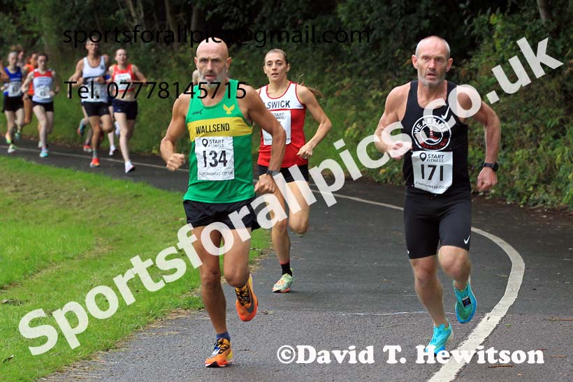 Womens and Mens Over-50s 2023 Sunderland 5k Road Race, July 20th.  Photo: David T. Hewitson/Sports for All Pics